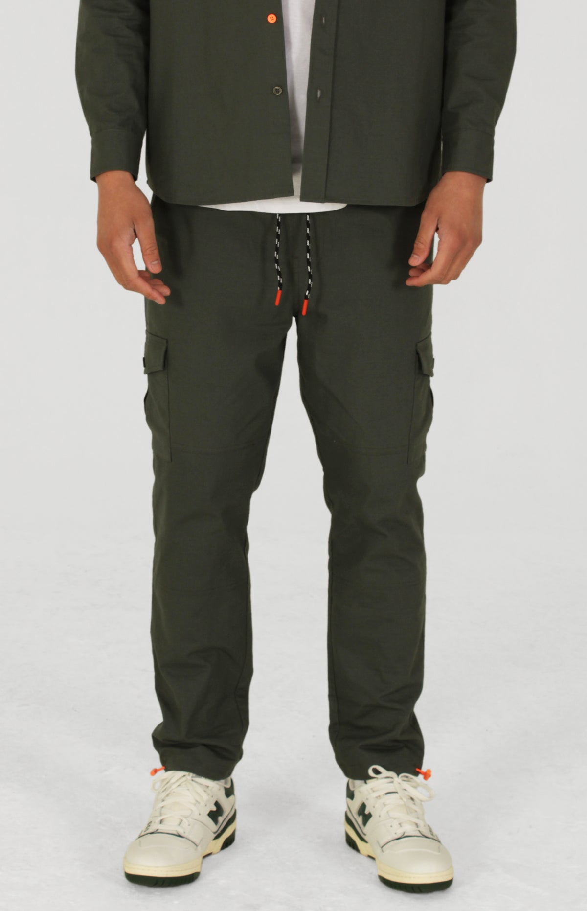 Guess : Ripstop Cargo Pants - WLKN